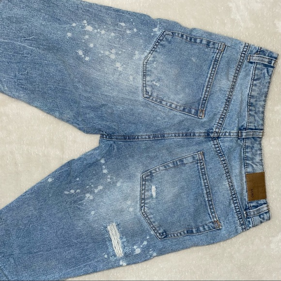 Aeropostale Mom Jeans - Picture 3 of 5